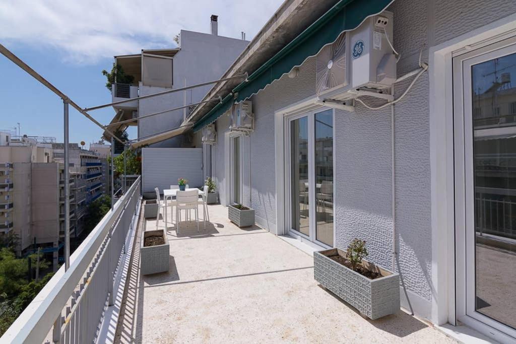 Brand New Stylish 2 Bedroom Apartment Athens Exterior photo