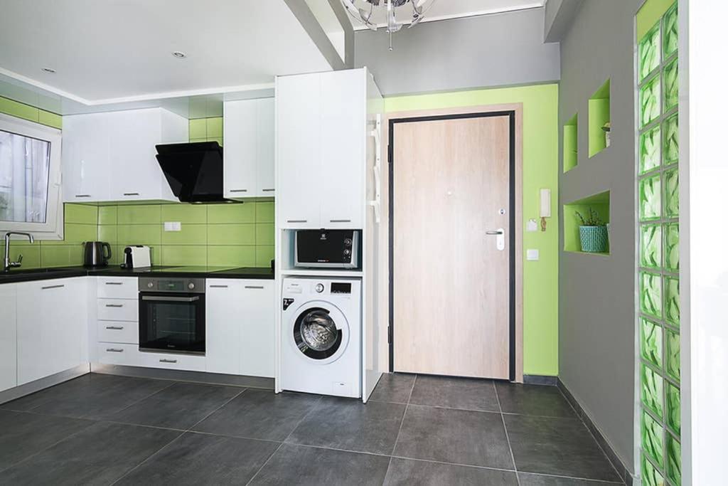 Brand New Stylish 2 Bedroom Apartment Athens Exterior photo