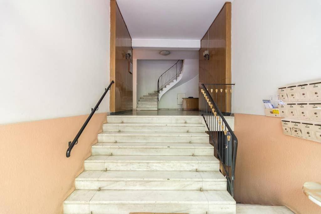 Brand New Stylish 2 Bedroom Apartment Athens Exterior photo